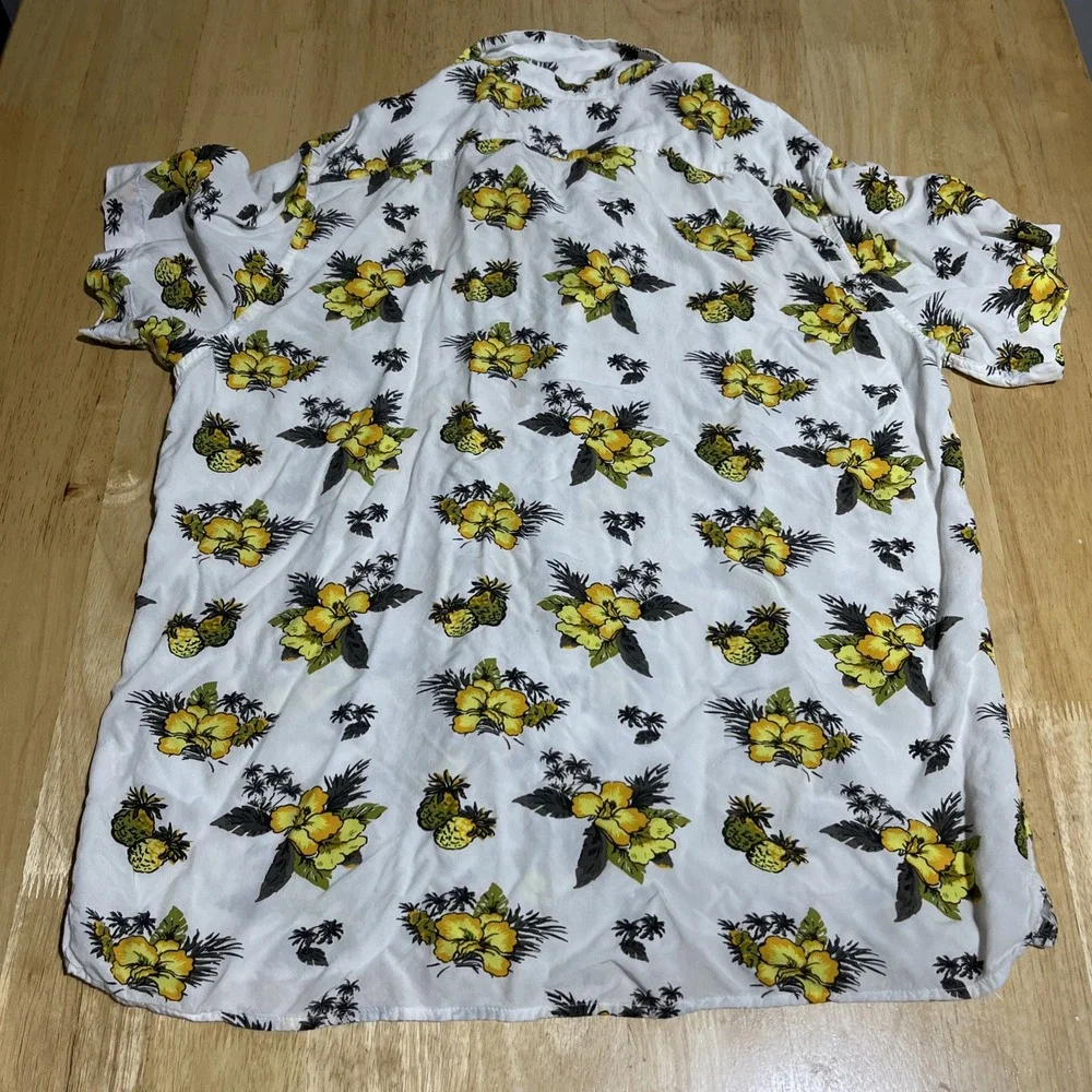Banana Republic‎ Tropical Floral Pineapple Button Down Short Sleeve Size L
